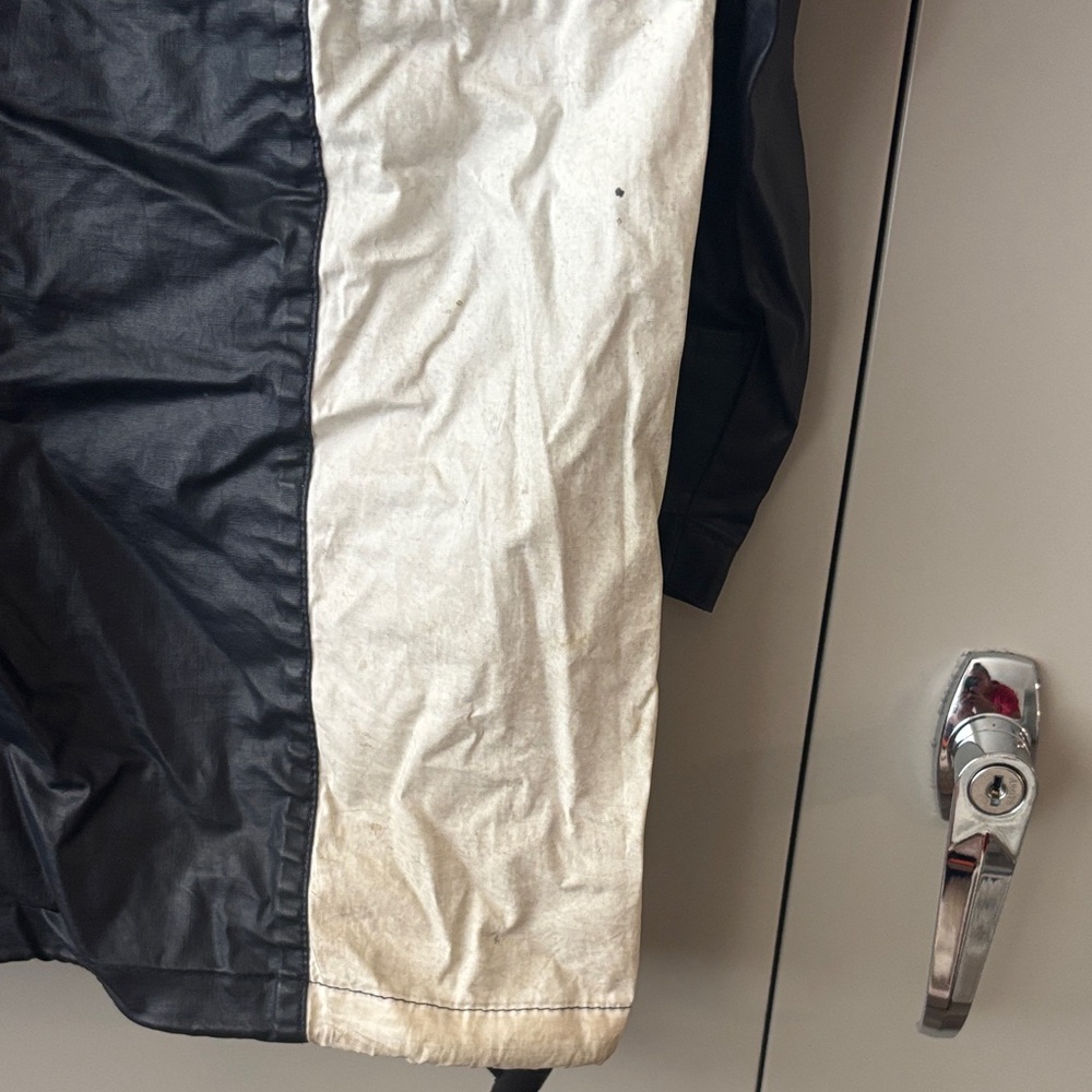 Vintage Polo by Ralph Lauren Men's blue Black and Orange Raincoat size large - Picture 5 of 8